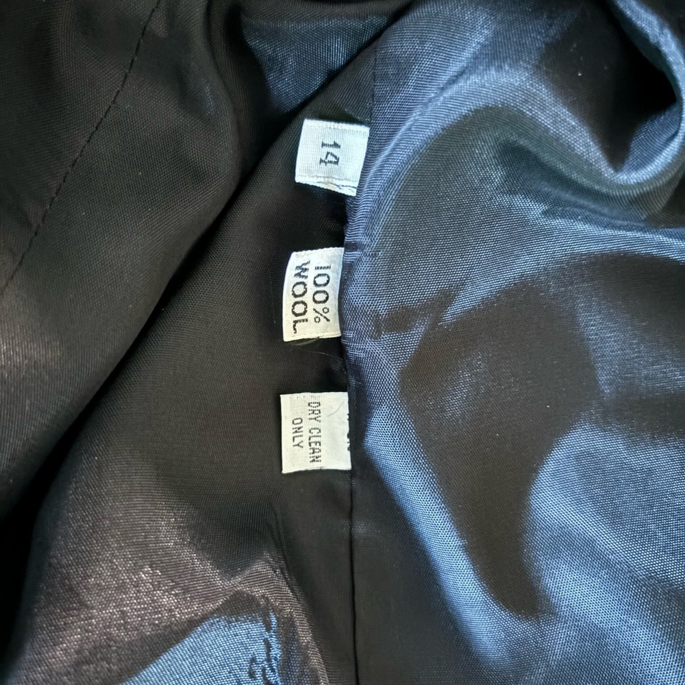 Vintage 1980’s FRED HAYMAN of BEVERLY HILLS wool gold-button jacket dress!!!! - Picture 7 of 8